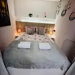Irma Apartment *